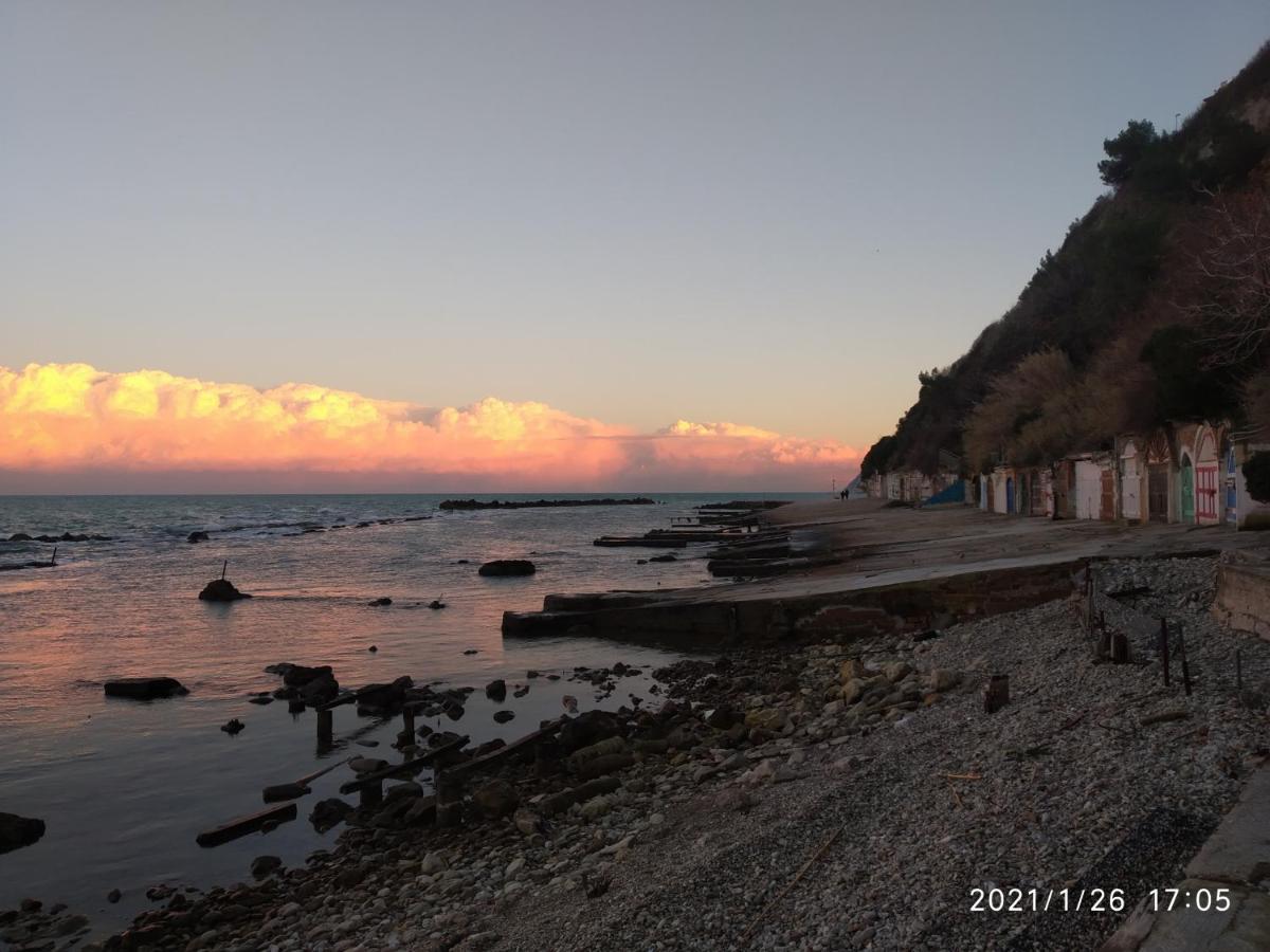 Bed and Breakfast La Casa di Lata Ancona Esterno foto